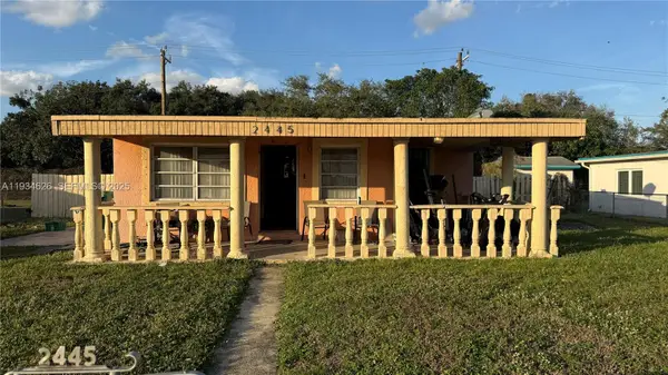 2445 NW 162nd Ter, Miami Gardens, FL 33054