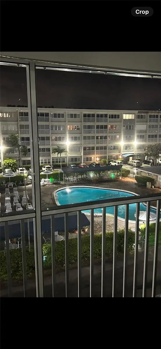 329 SE 3rd St #405T, Hallandale Beach, FL 33009 - Image #2