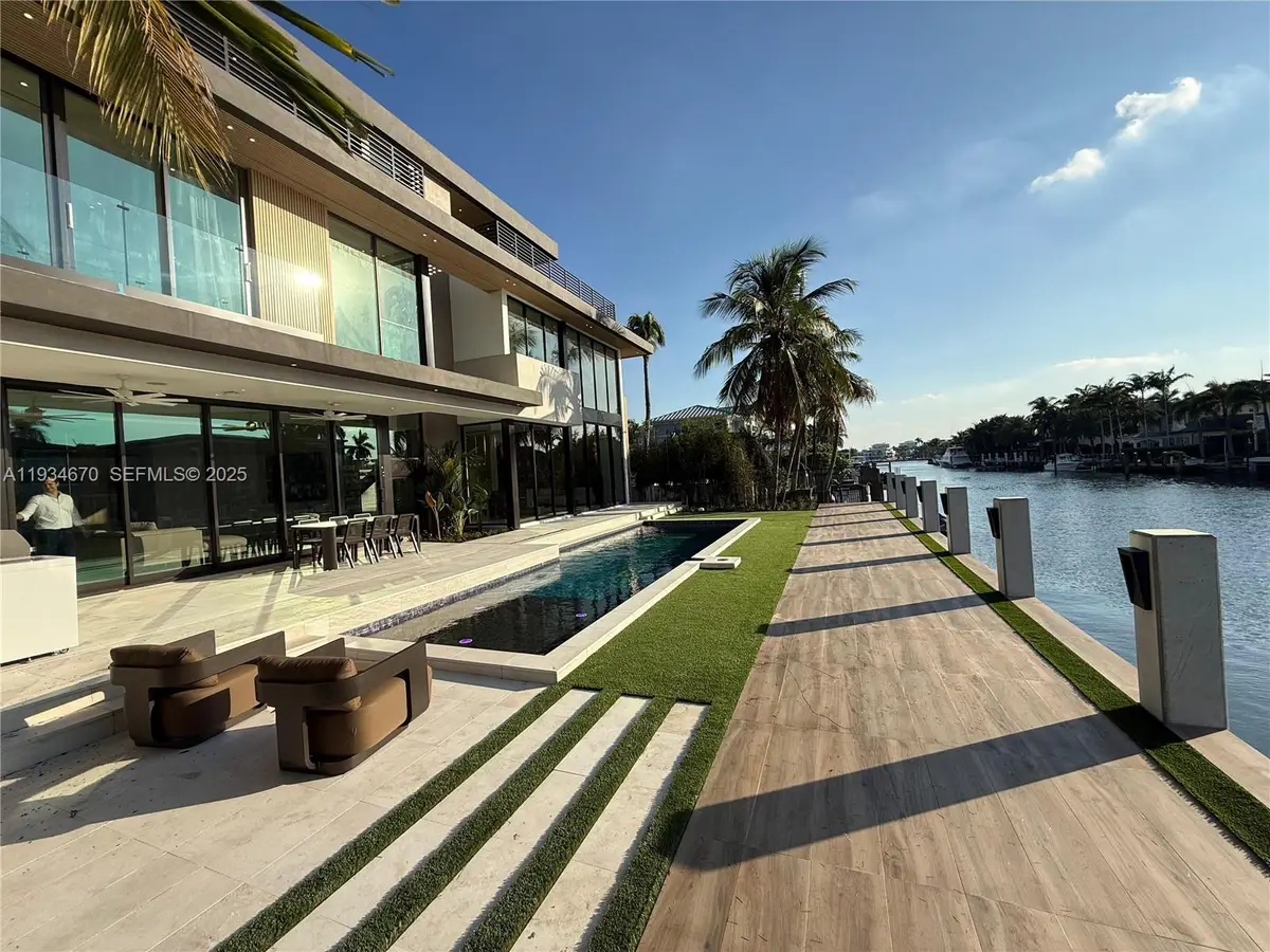 641 Flamingo Dr, Fort Lauderdale, FL 33301 - Image #1