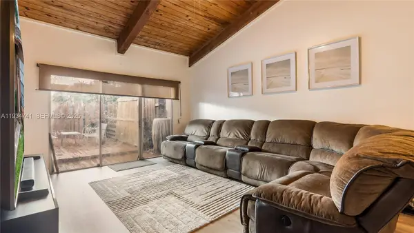 7481 NW 33rd St #7481, Lauderhill, FL 33319