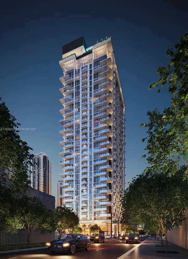 11 NE 6 St #2709, Miami, FL 33132