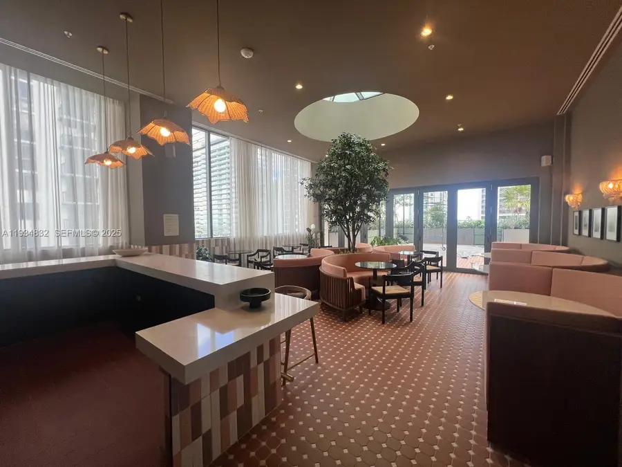 11 NE 6 St #2709, Miami, FL 33132 - Image #2