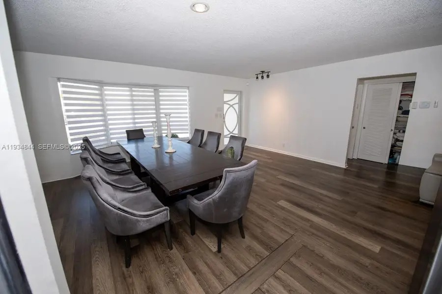 5012 Taft St, Hollywood, FL 33021 - Image #3