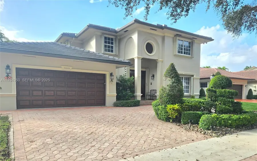 16422 NW 83rd Pl, Miami Lakes, FL 33016 - Image #3