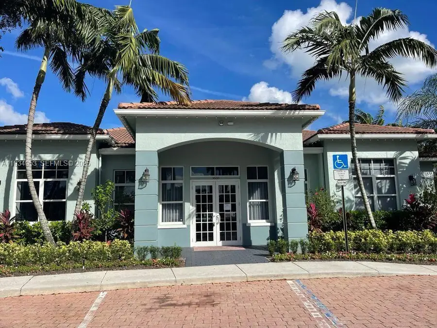 3550 Oleander Ter, Riviera Beach, FL 33404 - Image #2