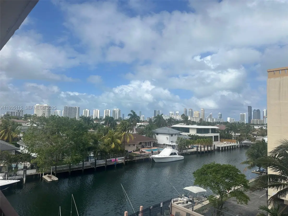 2903 N Miami Beach Blvd #409, North Miami Beach, FL 33160 - Image #1