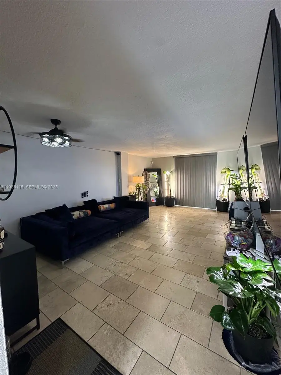 2903 N Miami Beach Blvd #409, North Miami Beach, FL 33160 - Image #2