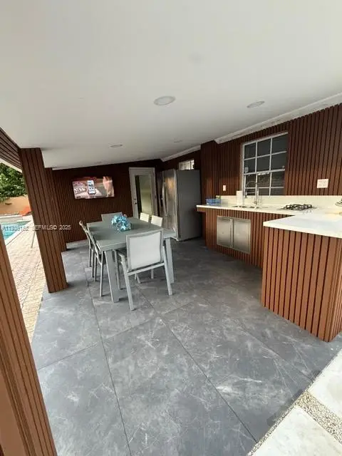 6190 W 14th Ave, Hialeah, FL 33012 - Image #3