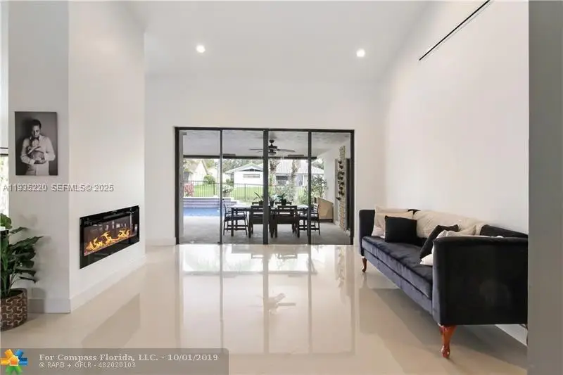 12180 NW 2nd St, Coral Springs, FL 33071 - Image #3