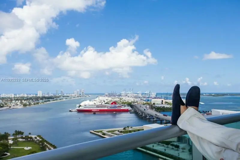 900 Biscayne Blvd #2106, Miami, FL 33132 - Image #1