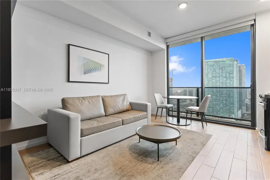 398 NE 5th St #3102, Miami, FL 33132 - Image #3