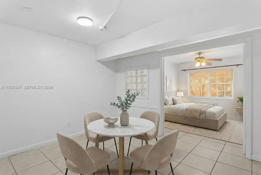 318 Majorca Ave #203, Coral Gables, FL 33134 - #2