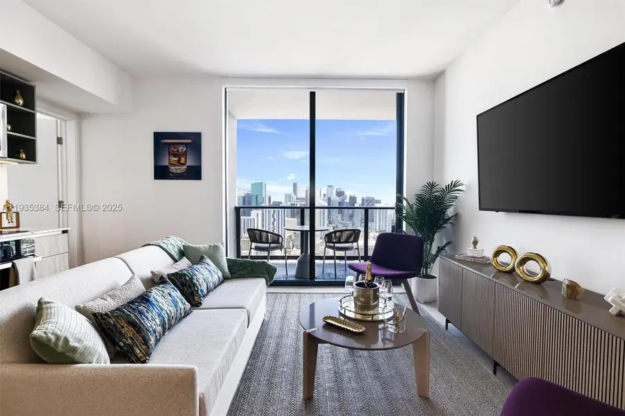 159 NE 6th St #4305, Miami, FL 33132 - Image #3