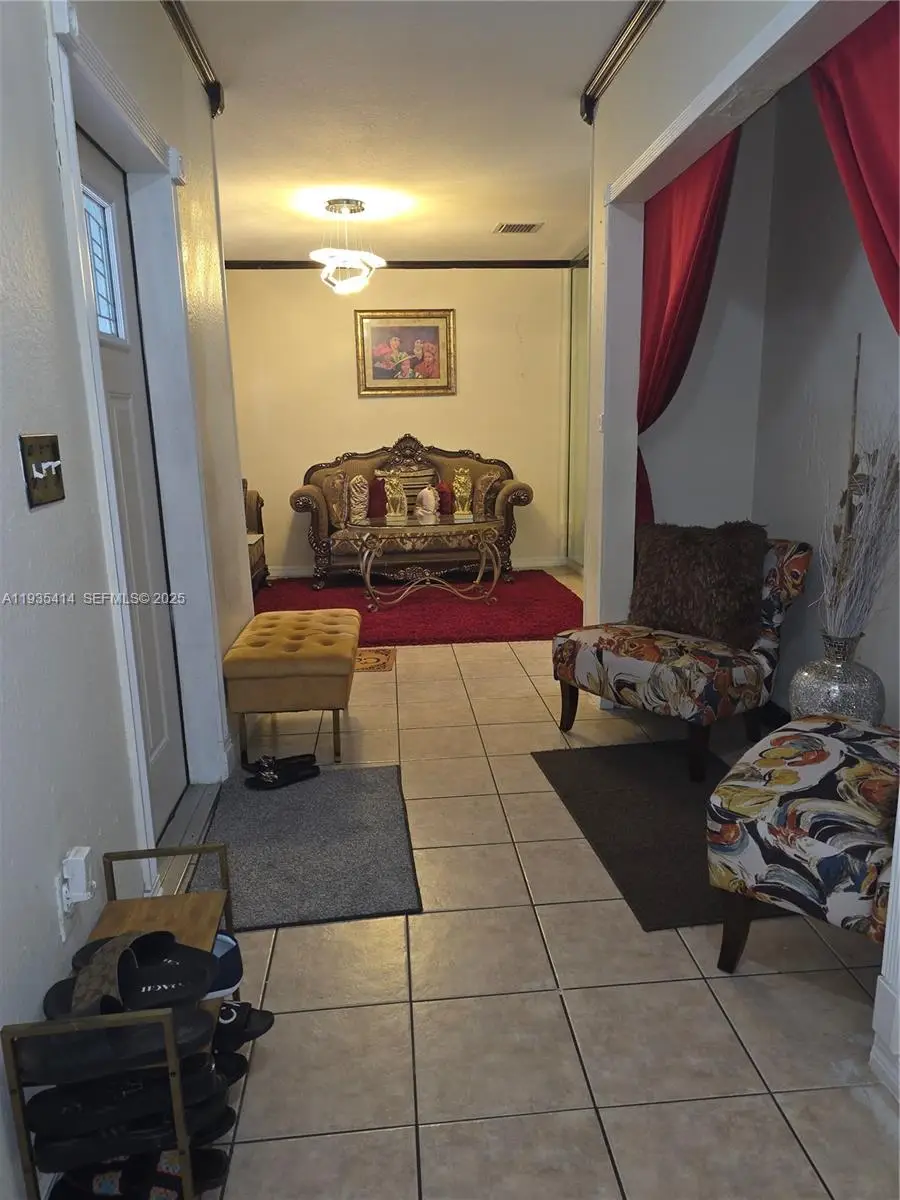 18953 SW 113th Ct, Miami, FL 33157 - Image #3