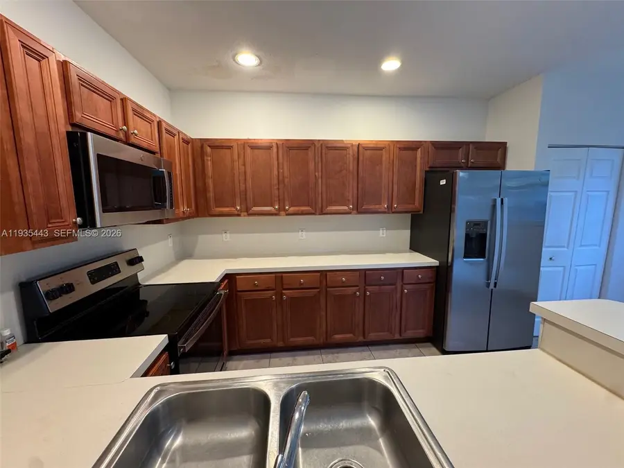 1027 NE 207th St #1027, Miami, FL 33179 - Image #3