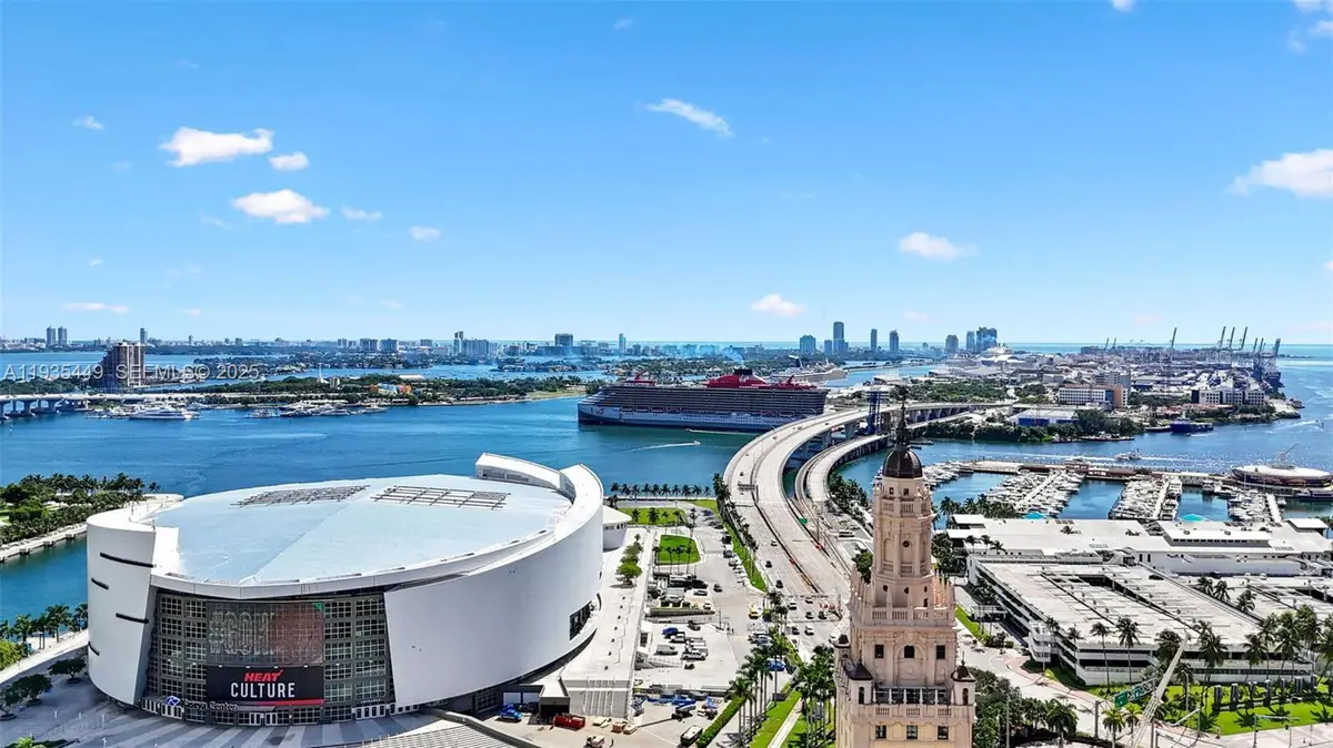 159 NE 6th St #4415, Miami, FL 33132 - Image #1