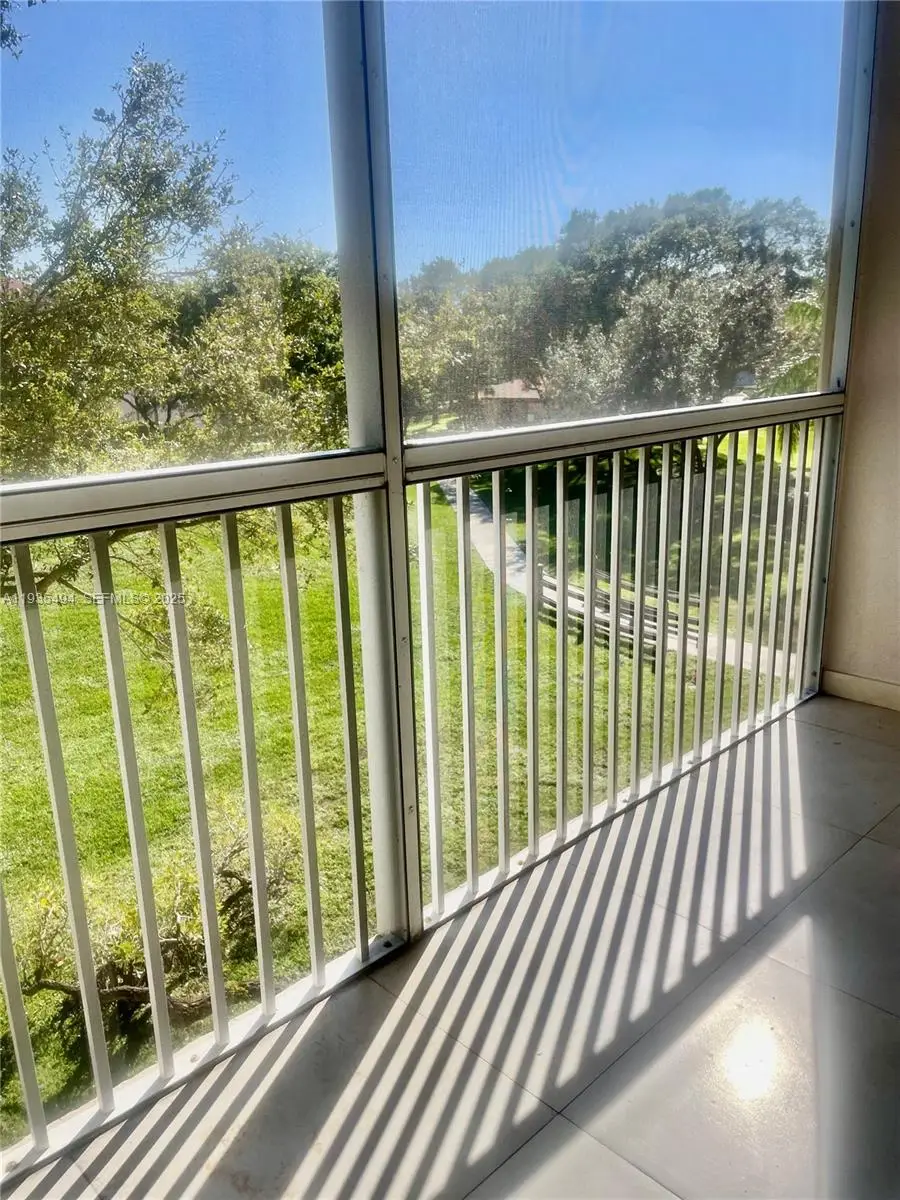 1251 SW 125th Ave #311T, Pembroke Pines, FL 33027 - Image #2