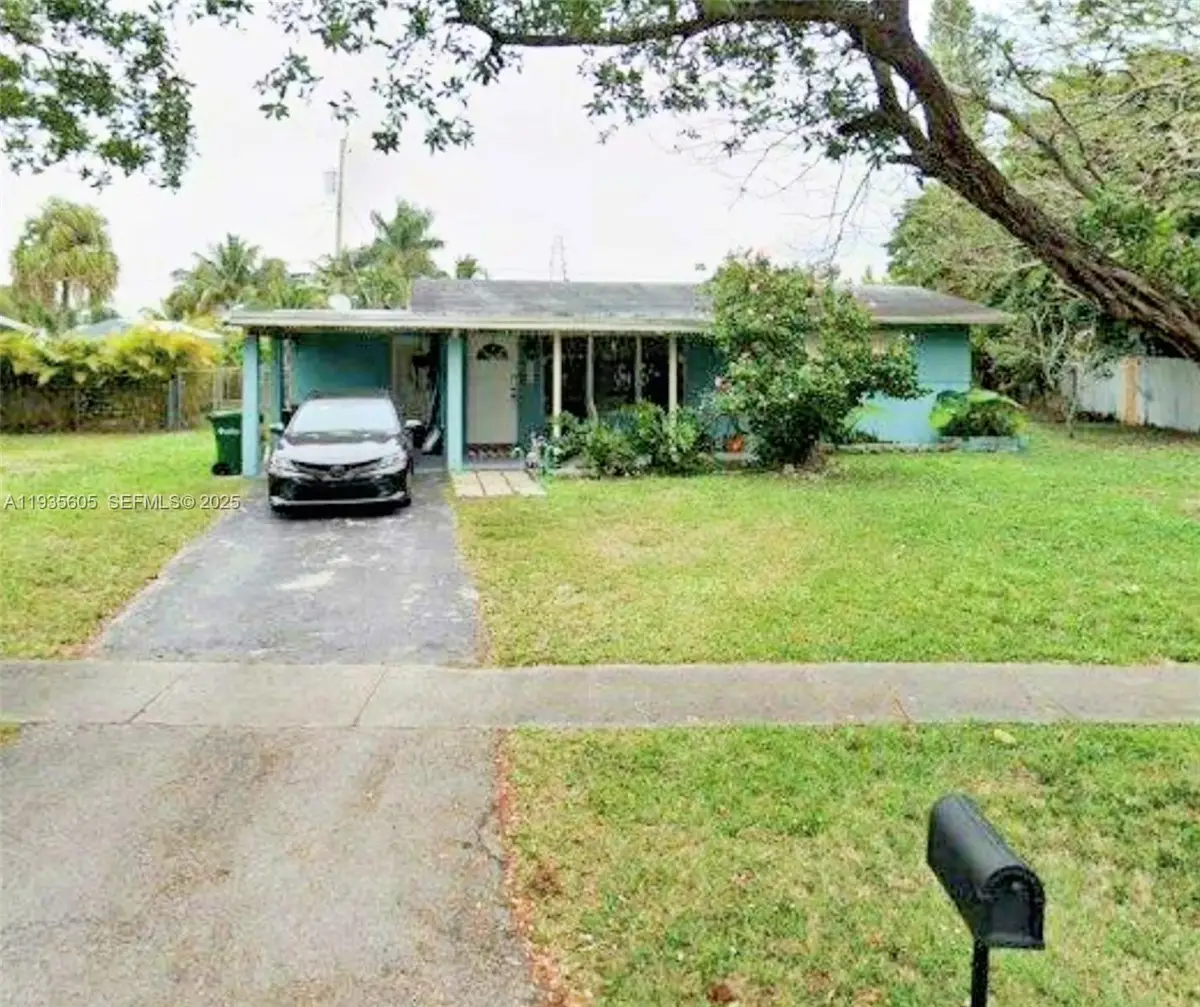 1624 E River Dr, Margate, FL 33063 - Image #1