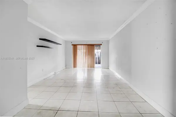 6195 W 18th Ave #G125, Hialeah, FL 33012