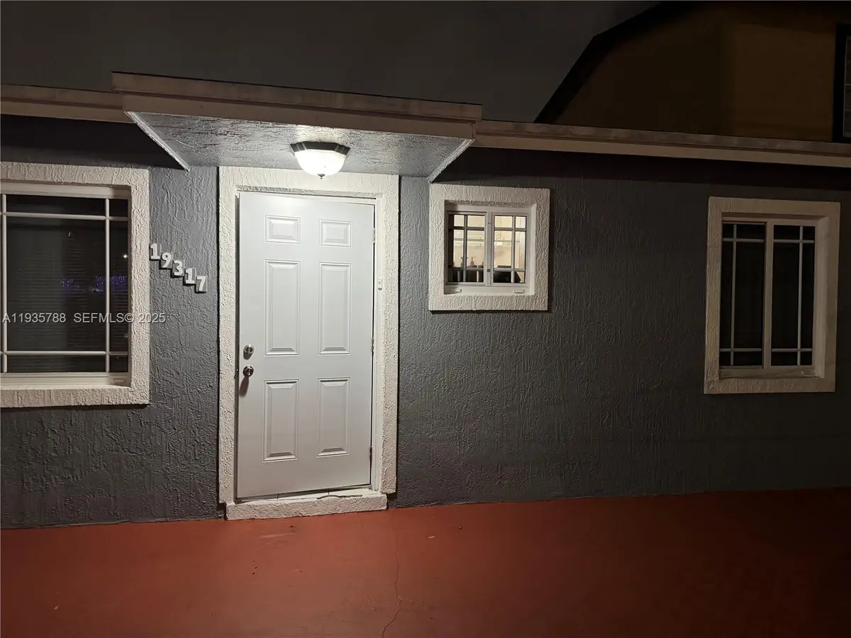 19317 NW 47th Ave #19137, Miami Gardens, FL 33055 - Image #1