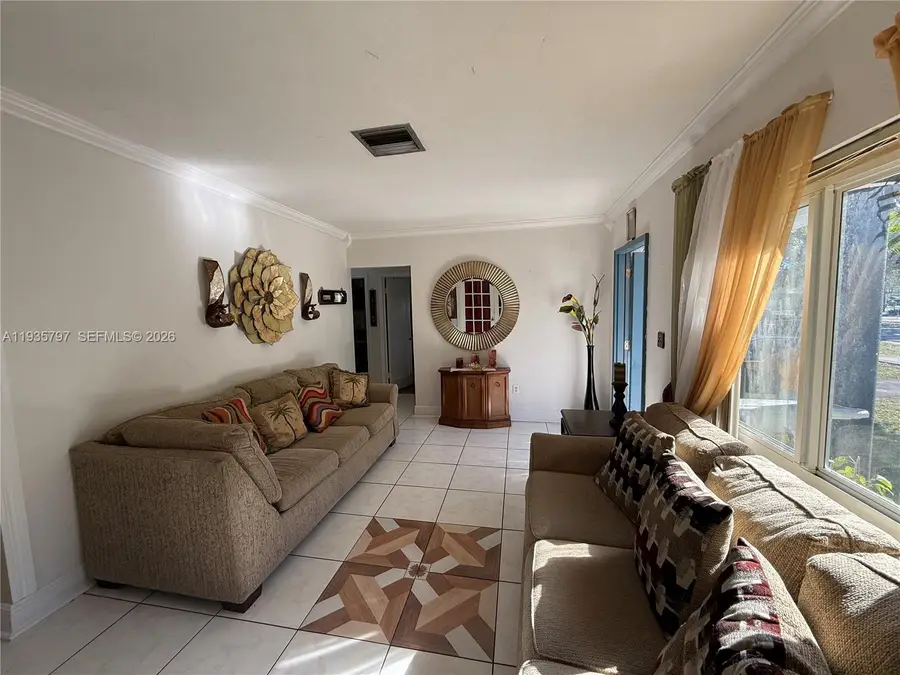 79 NW 143rd St, Miami, FL 33168 - Image #3