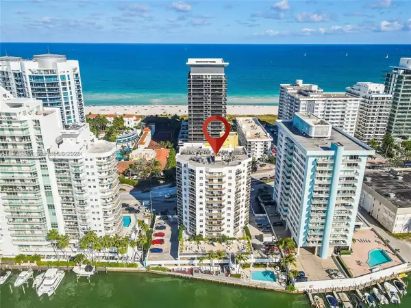 5880 Collins Ave #302, Miami Beach, FL 33140