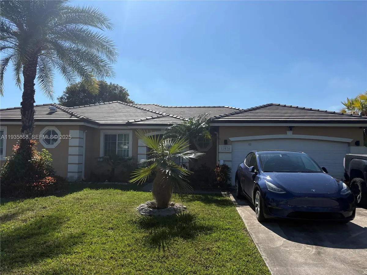 13016 SW 214th Ter, Miami, FL 33177 - Image #1
