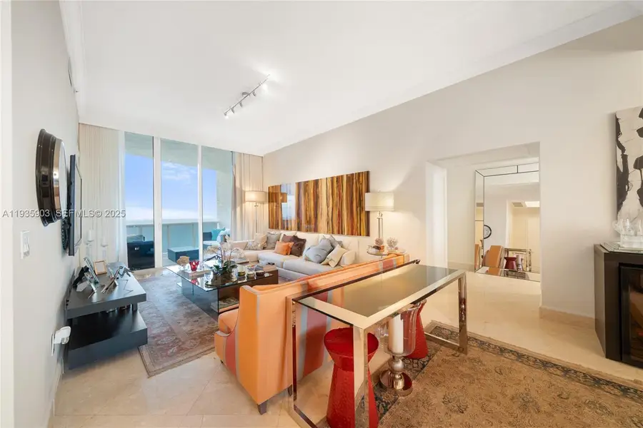 16001 Collins Ave #3906, Sunny Isles Beach, FL 33160 - Image #2