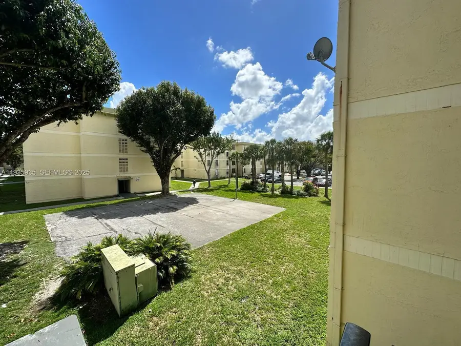 1875 W 56th St #301, Hialeah, FL 33012 - Image #2