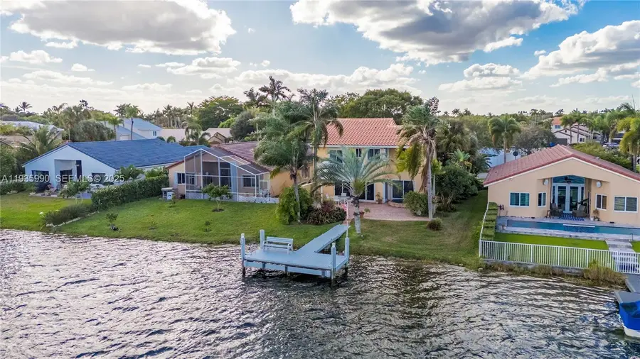 1981 NW 178th Ter, Pembroke Pines, FL 33029 - Image #3