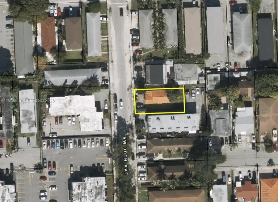 Address Withheld By Seller, Miami, FL 33135 - Image #3