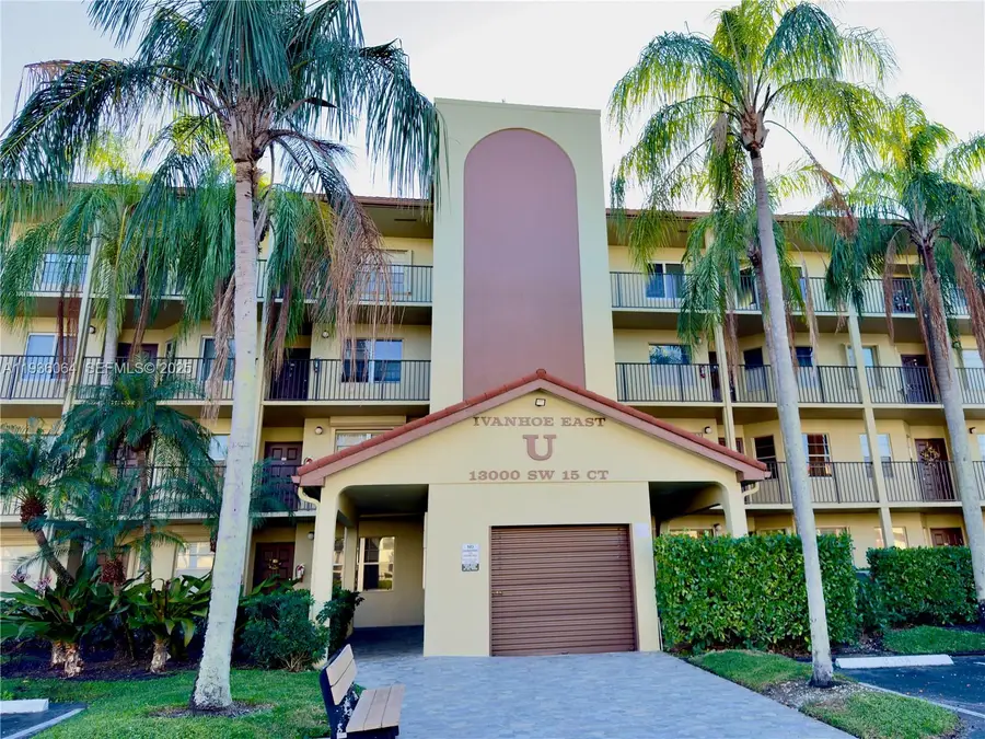 13000 SW 15th Ct #207U, Pembroke Pines, FL 33027 - Image #2