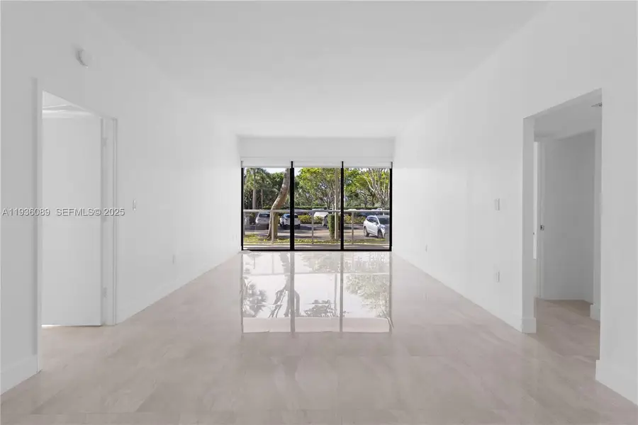 3731 N Country Club Dr #124, Aventura, FL 33180 - Image #2