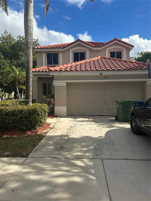 948 NW Phoenix Way, Weston, FL 33327