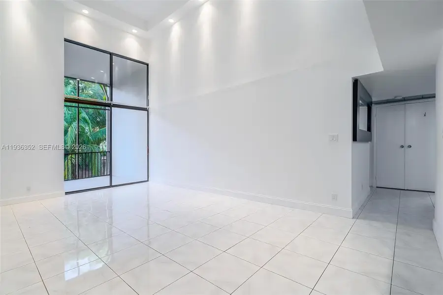 20347 W Country Club Dr #TH15, Aventura, FL 33180 - Image #3