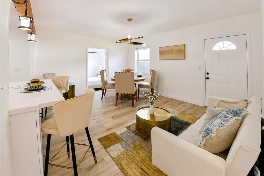 1032 NW 11th Pl, Fort Lauderdale, FL 33311 - Image #3