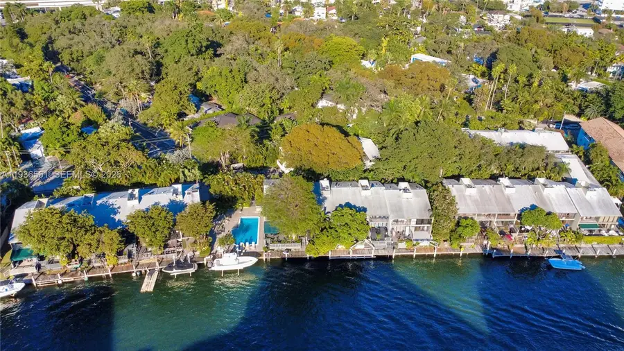 1000 NW N River Dr #20, Miami, FL 33136 - Image #3