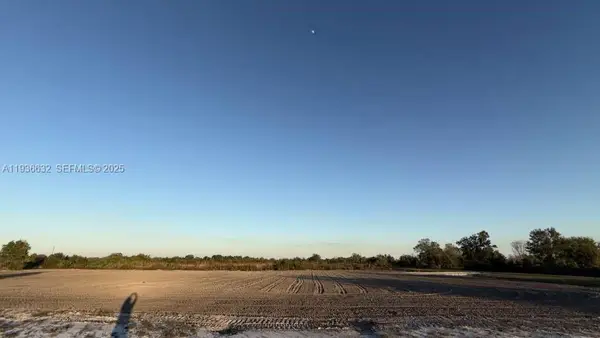 19946 NW 254 St, Okeechobee, FL 34972