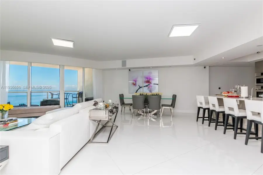 17201 Collins Ave #1807, Sunny Isles Beach, FL 33160 - Image #3