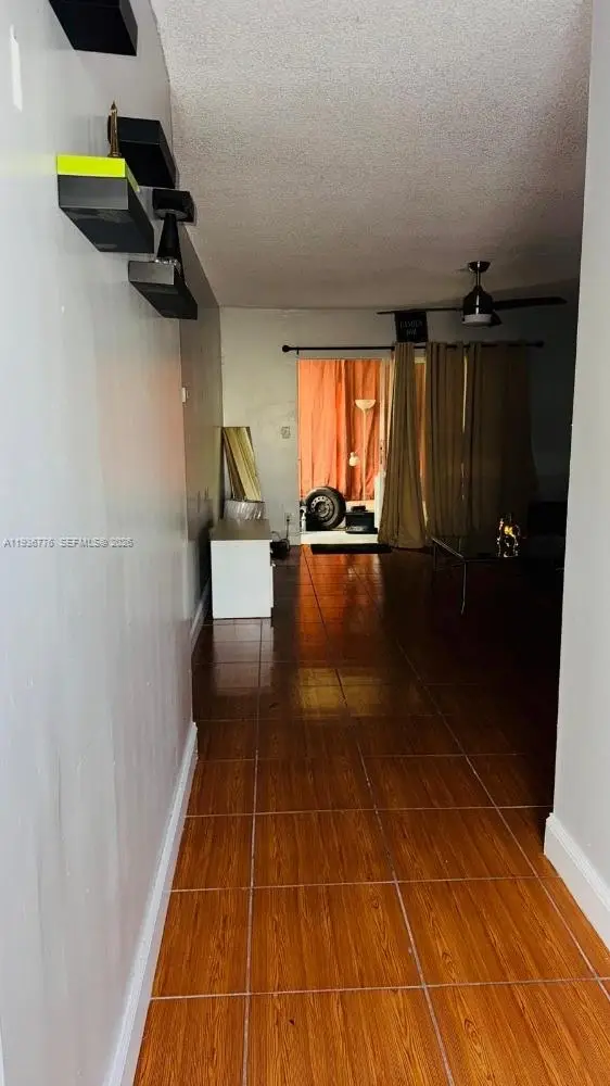 5000 NW 36th St #402, Lauderdale Lakes, FL 33319 - Image #2