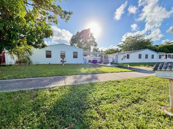 4500 SW 33rd Dr, West Park, FL 33023