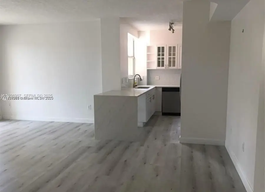 1824 Brickell Ave #2B, Miami, FL 33129 - Image #2