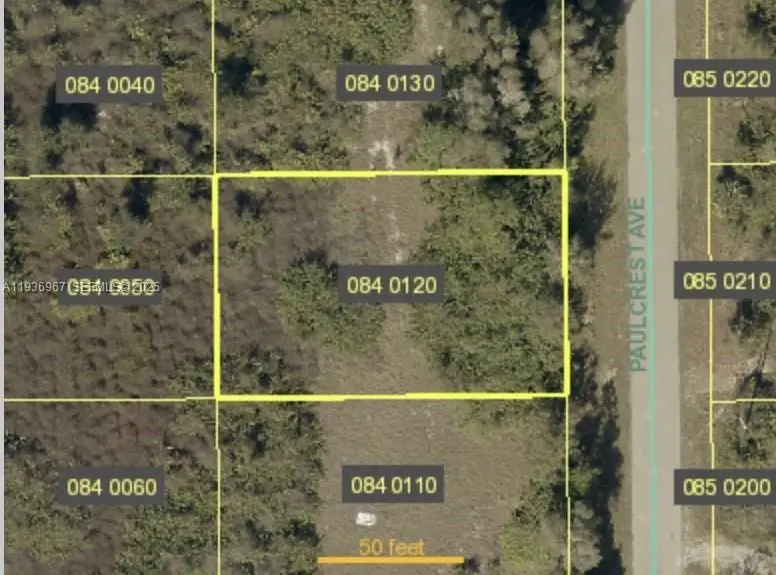 422 Paulcrest Ave, Lehigh Acres, FL 33974 - Image #2