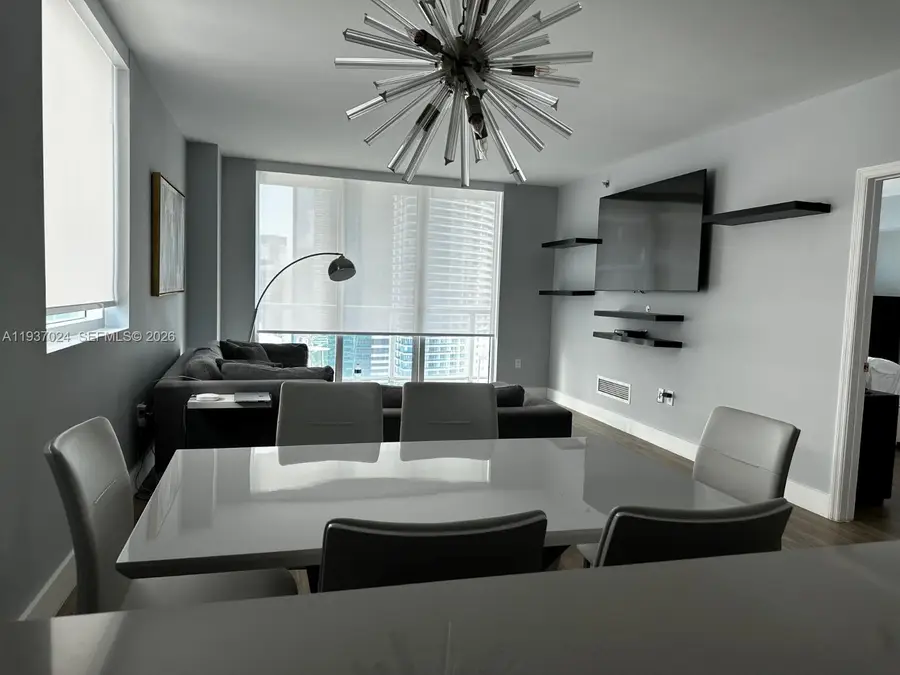 500 Brickell Ave #3307, Miami, FL 33131 - Image #2