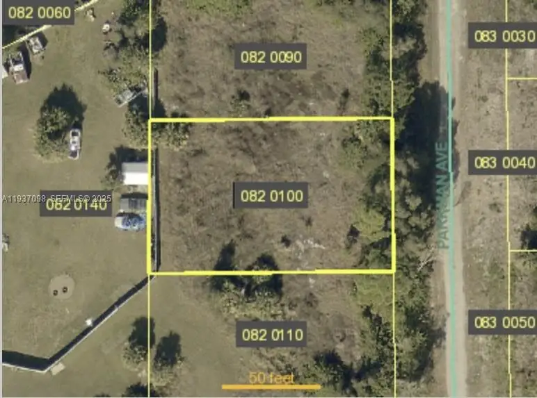 432 Parkman Ave, Lehigh Acres, FL 33974 - Image #2
