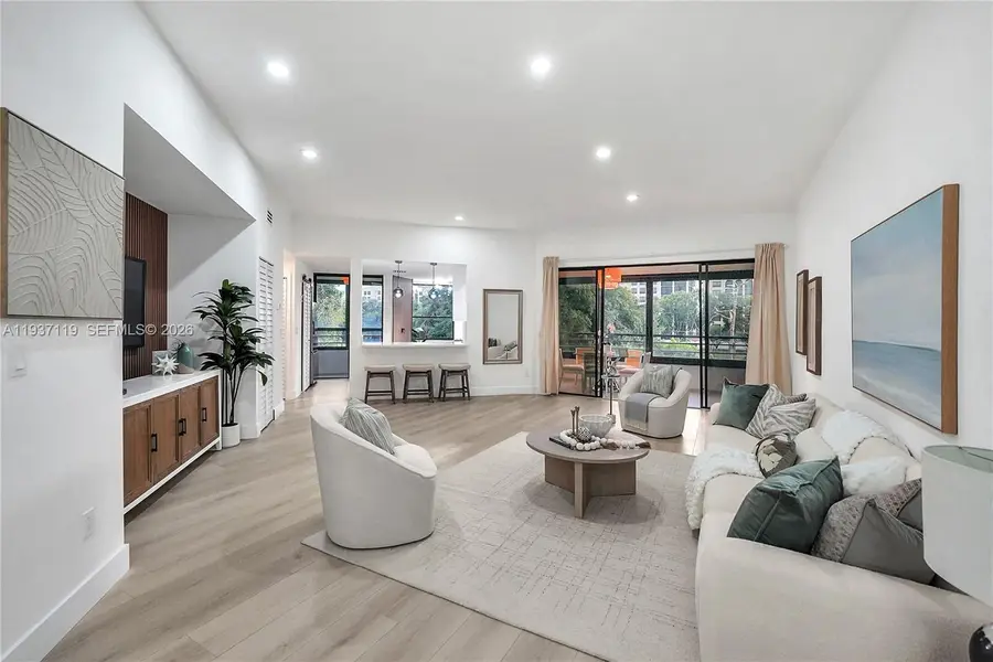 7472 La Paz Blvd #306, Boca Raton, FL 33433 - Image #3