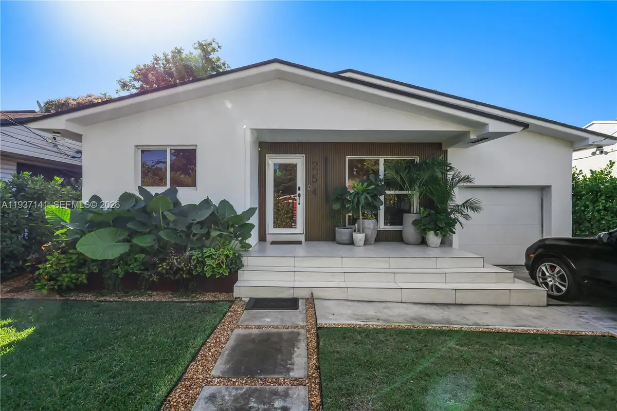 254 NW 43rd St, Miami, FL 33127 - #1