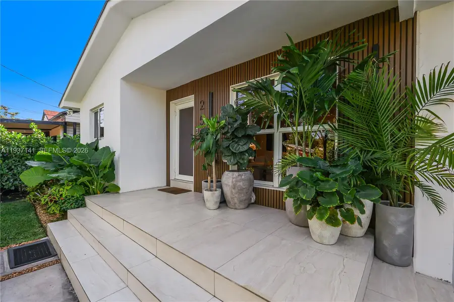 254 NW 43rd St, Miami, FL 33127 - #2
