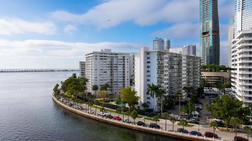 1408 Brickell Bay Dr #706, Miami, FL 33131 - Image #1