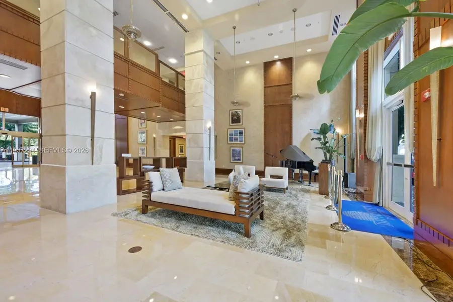 19501 W Country Club Dr #2206, Aventura, FL 33180 - Image #3